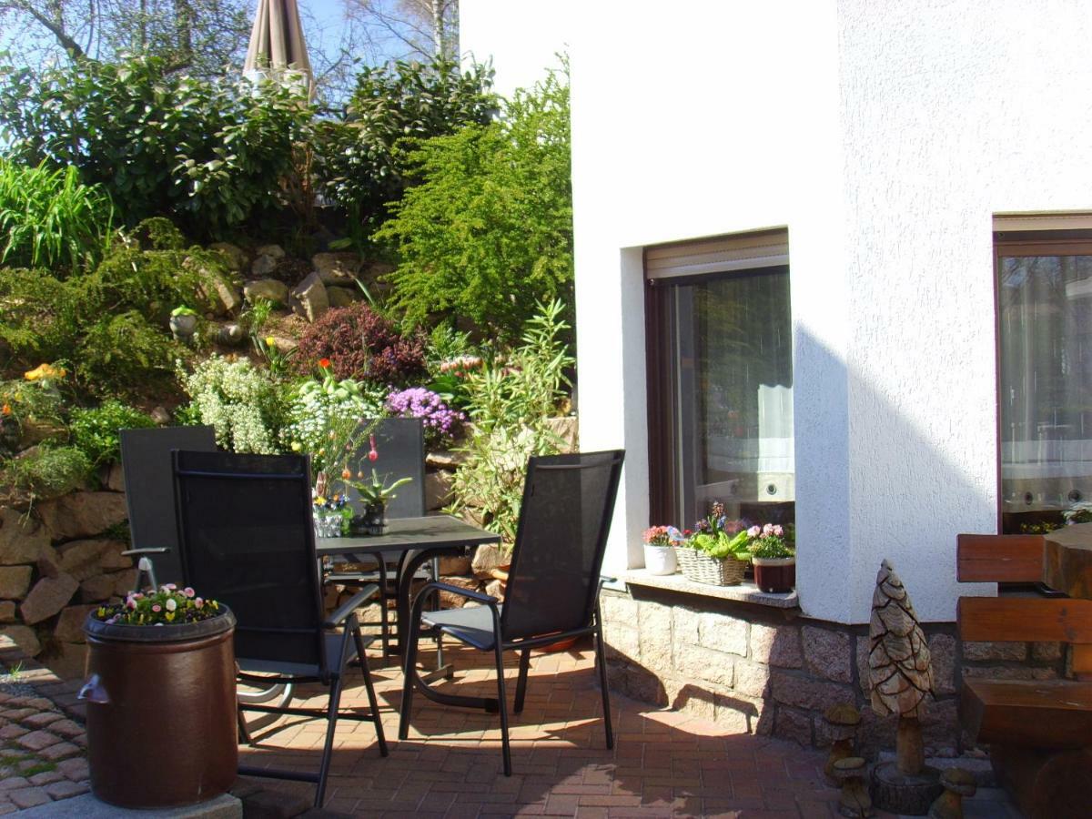 Ferienwohnung Reissmann Heinsdorfergrund Dış mekan fotoğraf